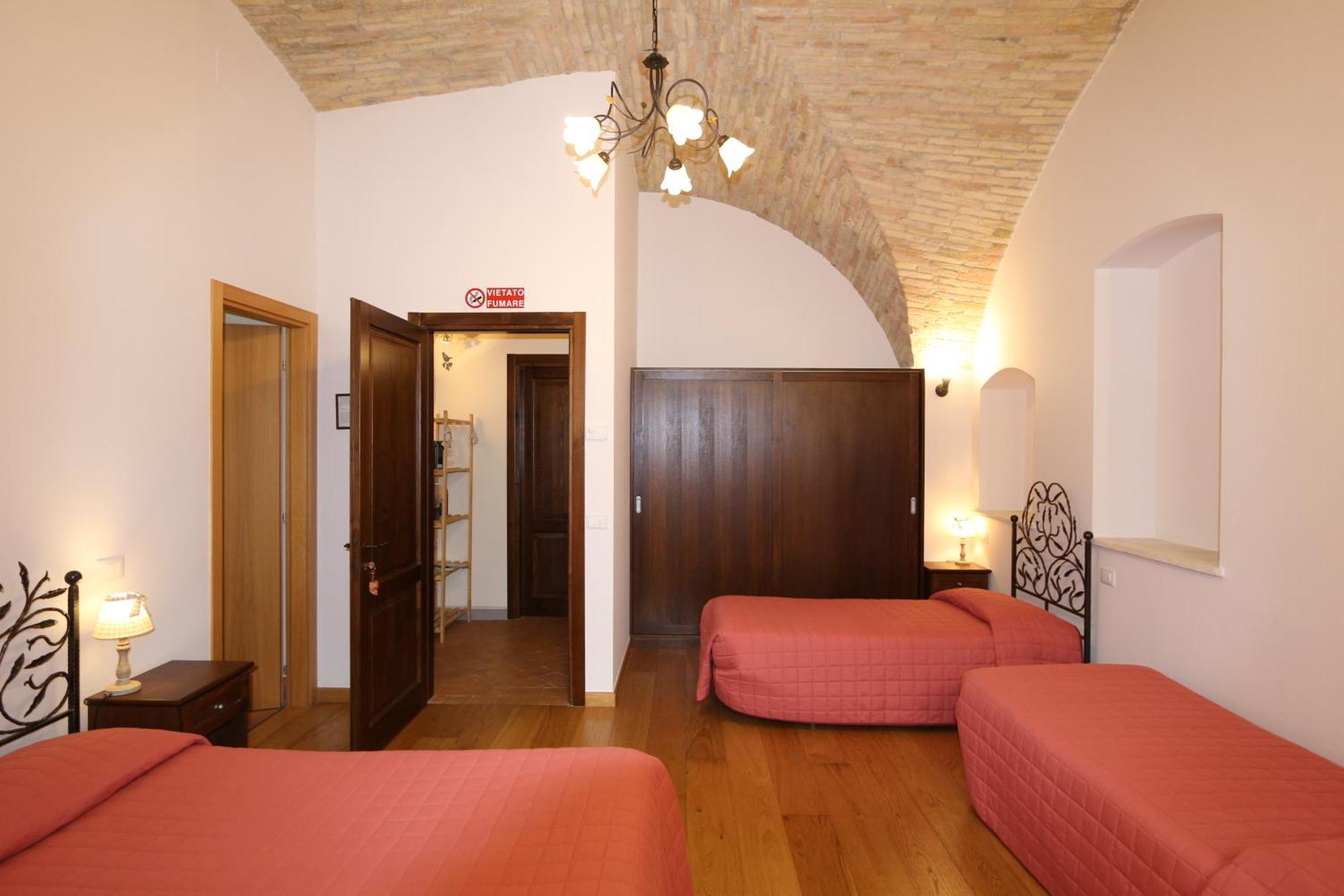 La Casina Colorata Hotell Assisi Eksteriør bilde