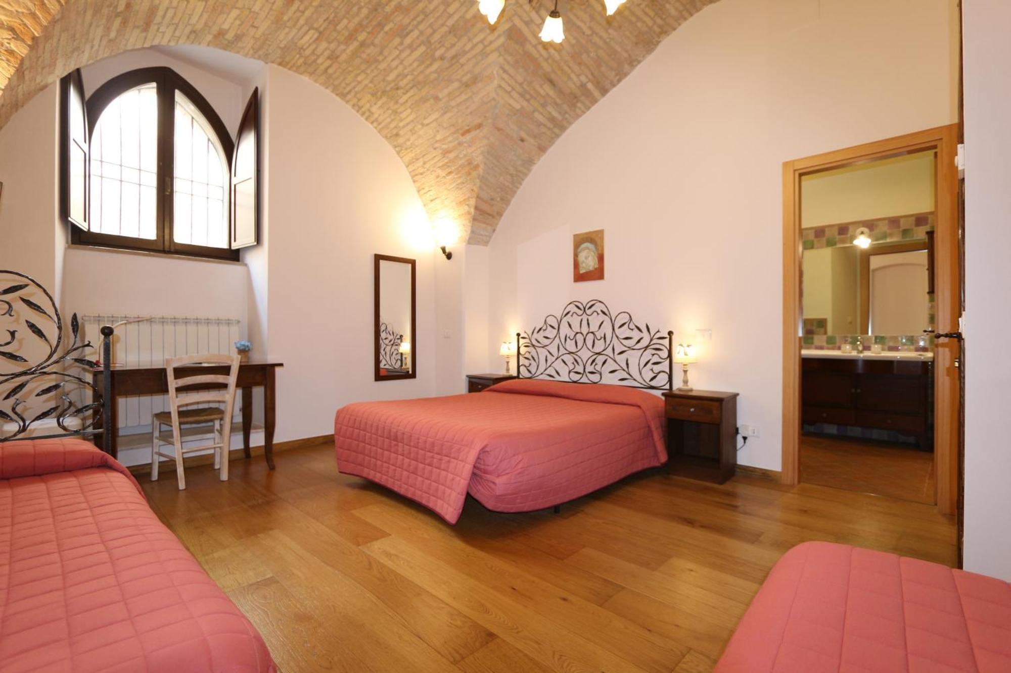 La Casina Colorata Hotell Assisi Eksteriør bilde